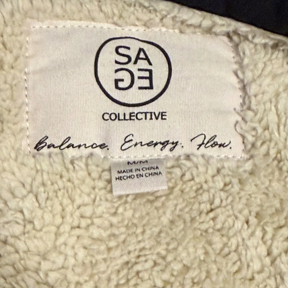 Sage Collective Black White Plaid Sherpa Lined Shirt Jacket‎ Shacket  Medium